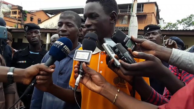 Quand un voleur félicite la police pour son efficacité! Plutot insolite!