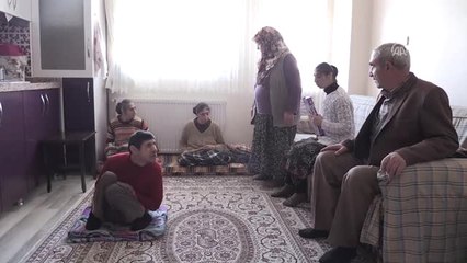 Engelli Çocuklarına 47 Yıldır Anne Babalık Yapıyorlar