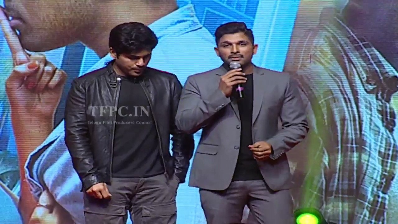 Allu Arjun Awesome Speech @ Okka Kshanam Movie Pre Release Event | TFPC