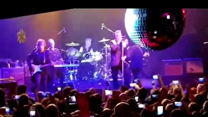 LOQUILLO It's My Festival OK LONDRES El Loco corta el concierto en un cabreo con los de seguridad