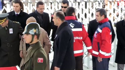 Şehit Piyade Sözleşmeli Er Ferhat Muratoğlu son yolculuğuna uğurlandı - ANKARA