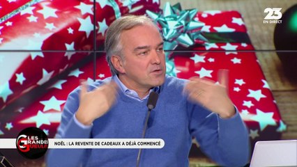 Le monde de Macron: Un Noël sous neige pour le couple présidentiel - 26/12