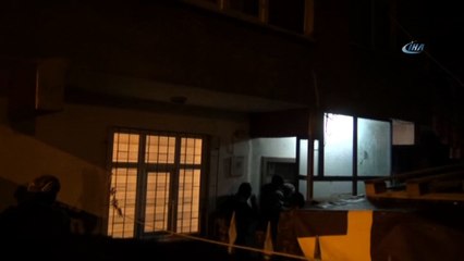 İstanbul'da 28 kişinin gözaltına alındığı DEAŞ operasyonu kamerada