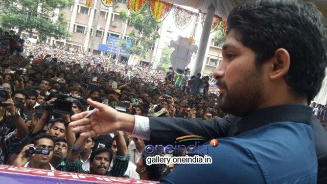 మళ్ళీ ఫ్యాన్స్ పై ఫైర్ అయిన బన్నీ !
