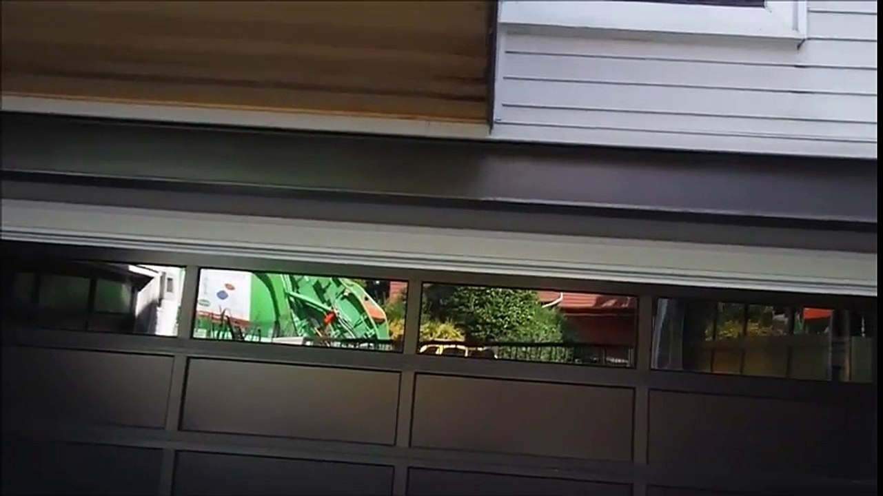 Seattle Home Inspector Shows Exterior Tiles Mis-installed