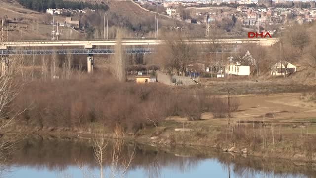 Diyarbakır Bölgenin Hayat Kaynağı Dicle Nehri Can Çekişiyor