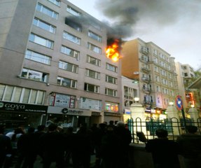 İstanbul Beyoğlu'nda İş Hanında Patlama