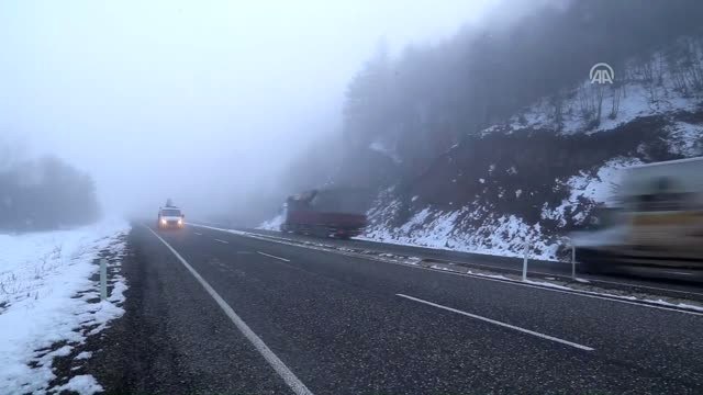 Ilgaz Dağı'nda Sis Ulaşımı Olumsuz Etkiliyor