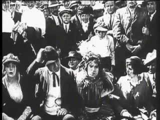 Charlie Chaplin - (1914) A Busy Day