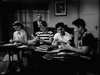 The Racket Squad – S03 E01 Check and Double Check