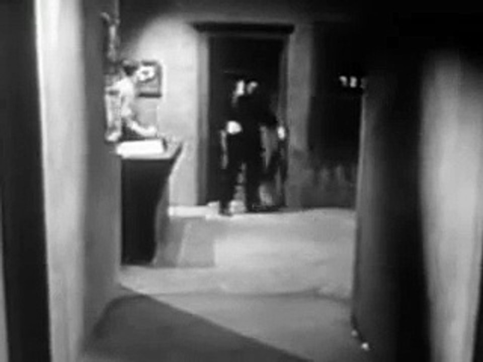 Lights Out   S03E01   Mrs Manifold...with Leslie Neilsen