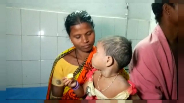 Bimba cade nel pozzo: salvata