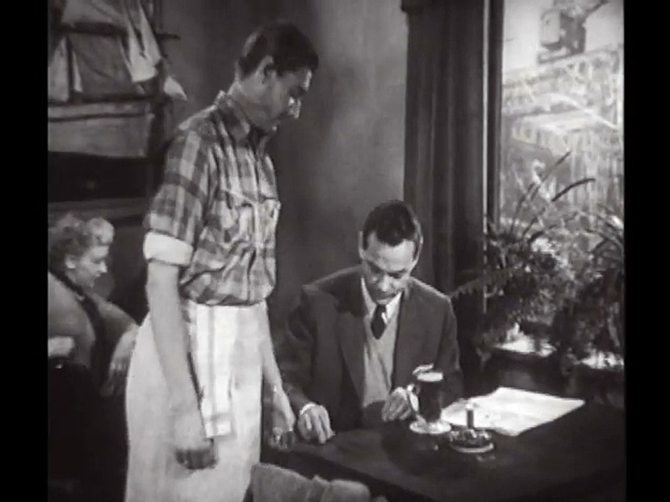 Foreign Intrigue S03E04 Waterfront Story
