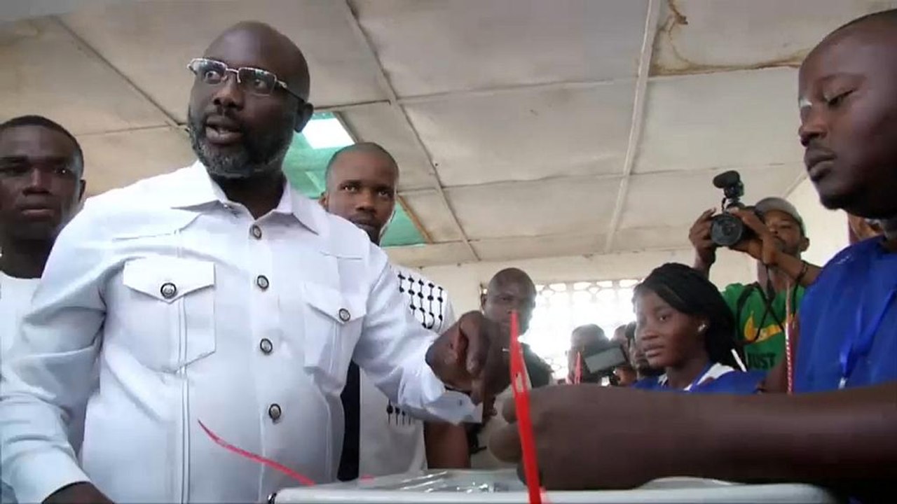 Stichwahlen in liberia beendet - hoffnung auf demokratischen Übergang