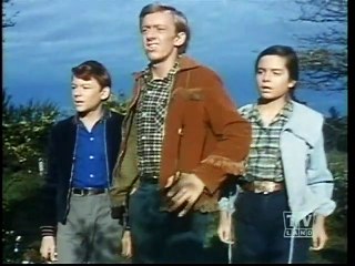 The Forest Rangers - (S03E25_1965) - Uncle Raoul & The 3 Bears (a.k.a. "Circus Bears")