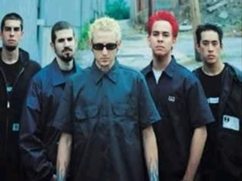 linkin park-bleed it out