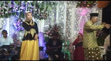 Asik joged sarunge Melorot lucu banget