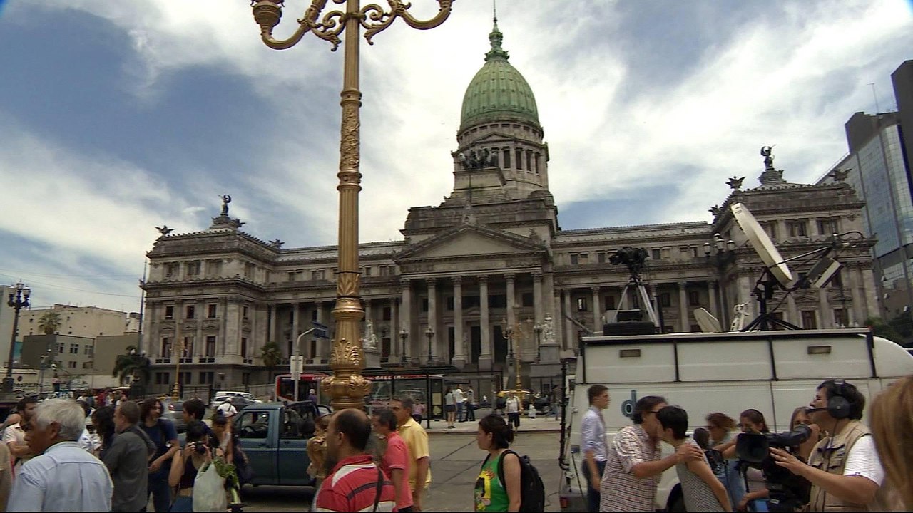 Argentina reforms: Senate approves budget and tax plan
