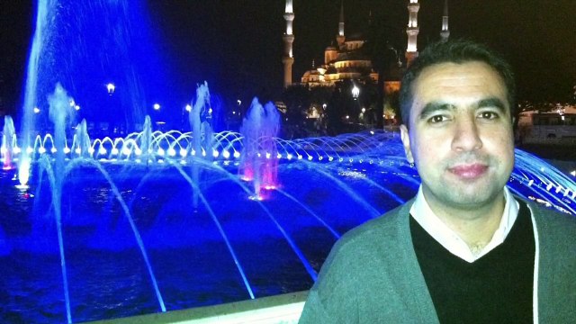 Blue Mosque Call to Prayer. Beautiful Azan from Sultan Ahmed Mosque. Most Beautiful azan call to prayer from blue mosque. Sultanahmet Camii Medine ezanı. Hafiz Metin Demirtas. Azan from Sultanahmet Camii / Blue Mosque in Istanbul. Azan at Blue Mosque.