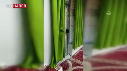 İsveç'te camiye çirkin saldırı