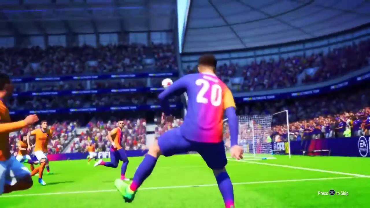 FIFA 18 Official Ways to Build Your Ultimate Team Trailer-IEkhSZmp0iA