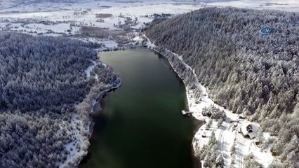 Beyaz örtüyle kaplanan Eflani havadan görüntülendi
