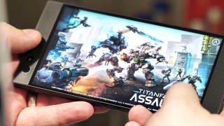 Razer Phone hands-on - 120Hz Gaming Phone!-xGHLlSjY6K4