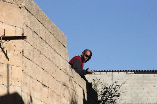 Eşi ve 3 Çocuğunu Bıçakla 2 Saat Rehin Tuttu, Özel Harekat İkna Etti