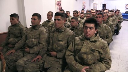 AA'nın 'Yılın Fotoğrafları' oylaması -Mehmetçik oy kullandı - ERZİNCAN