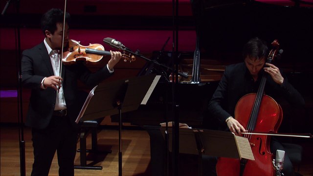 Zoltan Kodaly | Duo pour violon et violoncelle op. 7 (extraits) par Suichi Okada et Aurélien Pascal