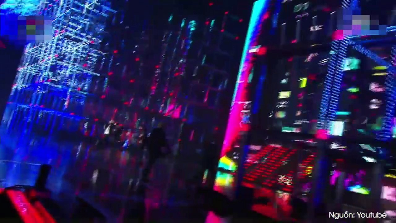 Suga BTS vừa hát vừa tạo dáng cực ngầu xóa tan nghi ngờ BTS hát nhép trên sân khấu