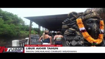 Pantai Dreamland di Bali Diminati Wisatawan Pada Libur Akhir Tahun