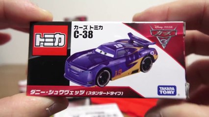 Disney Pixar Cars3 movie Working car Mac Gale Beaufort Got in the way tomica Minicar 2017 for kids
