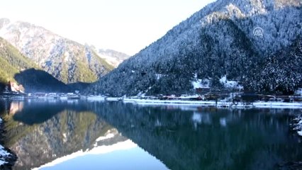 Uzungöl'ün "Seyir Terası"Nda Manzara Keyfi