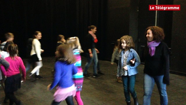 Quimper. Échappées de Noël. La culture bretonne enseignée aux enfants