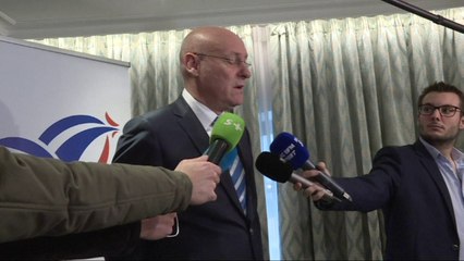 Bernard Laporte annonce la nomination de Jacques Brunel