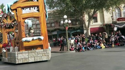 LLegamos a Disneyland /Desfile de Navidad en Disneyland 2017 /LLego mi Suegra Vlog