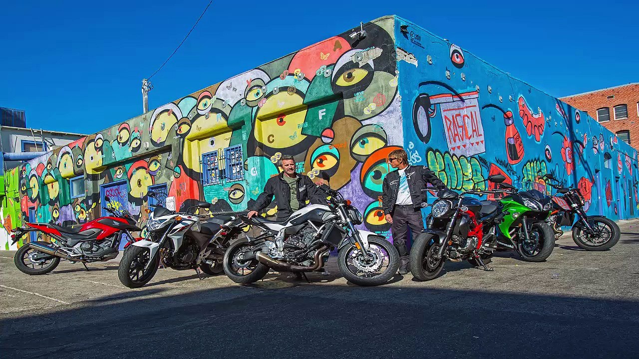 2014 Middleweight Mash-Up Six-Way Shootout! #Motorcycle_HDFr
