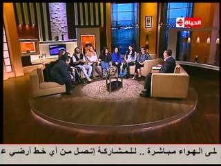 بوضوح - مشهد كوميدي جداً من عرض " بعد الليل " يوضح التفكك الأسري