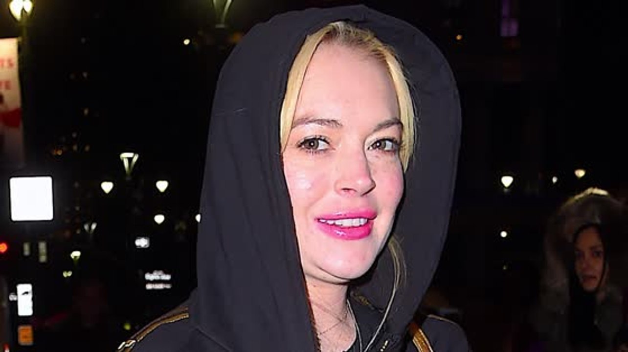 Lindsay Lohan Owes $100,000 to the IRS