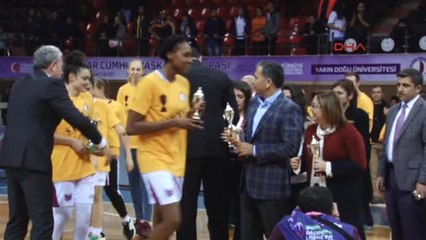 Cumhurbaşkanlığı Kupası Yakın Doğu Üniversitesi'nin