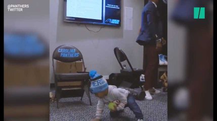 Le bébé de ce footballeur américain danse beaucoup mieux que vous