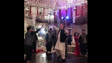 Desi Dulhan and English Dulha