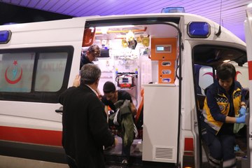 Bolu'da Yurtta Kalan 17 Liseli Öğrenci Yemekten Zehirlendi