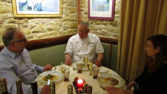 Les crémants de Bourgogne accompagnent idéalement un repas : la viande