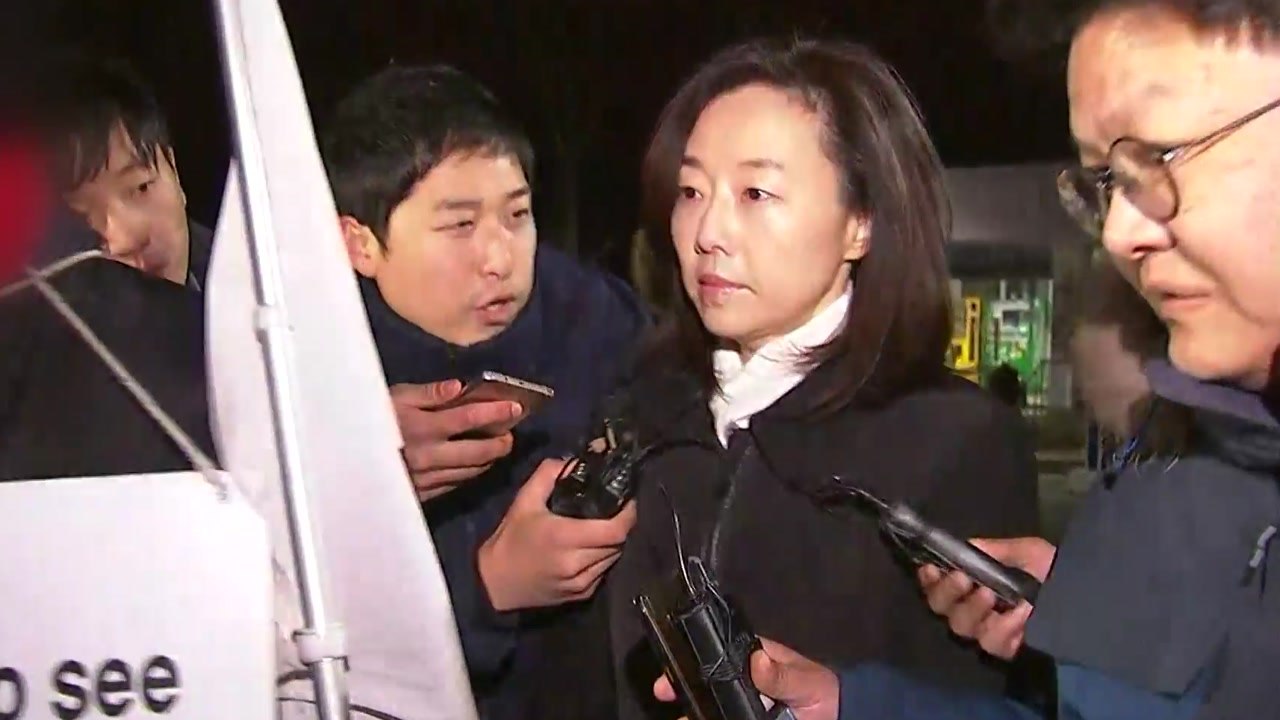 조윤선 전 청와대 정무수석 구속영장 기각 / YTN