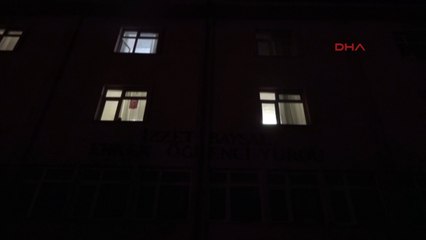 Yurtta kalan 17 öğrenci zehirlendi