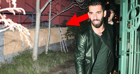 Arda Turan'ı Eğlenmek İçin Gittiği Mekanda Yan Villanın Bahçesinden Kaçırdılar