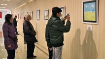 İki kolu olmayan ressam, ağzıyla Mehmet Akif Ersoy’un portresini çizdi
