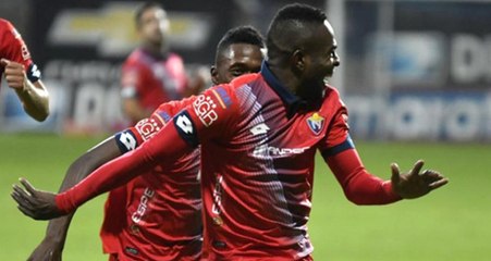 Kolombiyalı Futbolcu, 53 Yıllık Kulübü Fena Dolandırdı